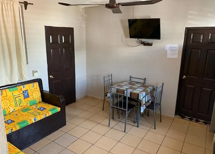 Mariposa Hotel